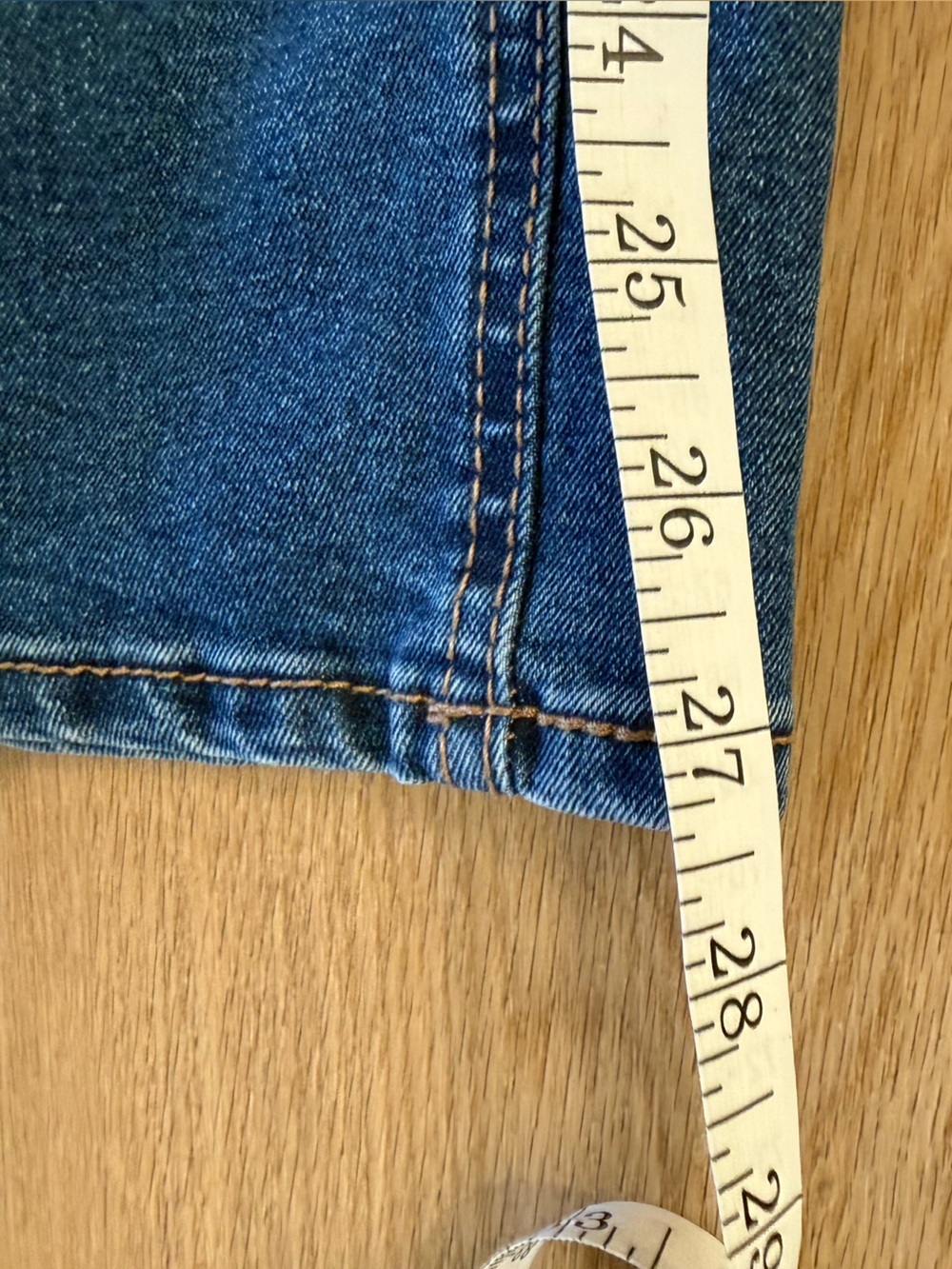 Frye Women’s Straight Leg Jeans Size 8/29 – Excellent Condition - Picture 5 of 5